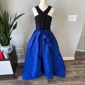NWT! Lauren Ralph Lauren Elegant Black and Blue Evening Gown